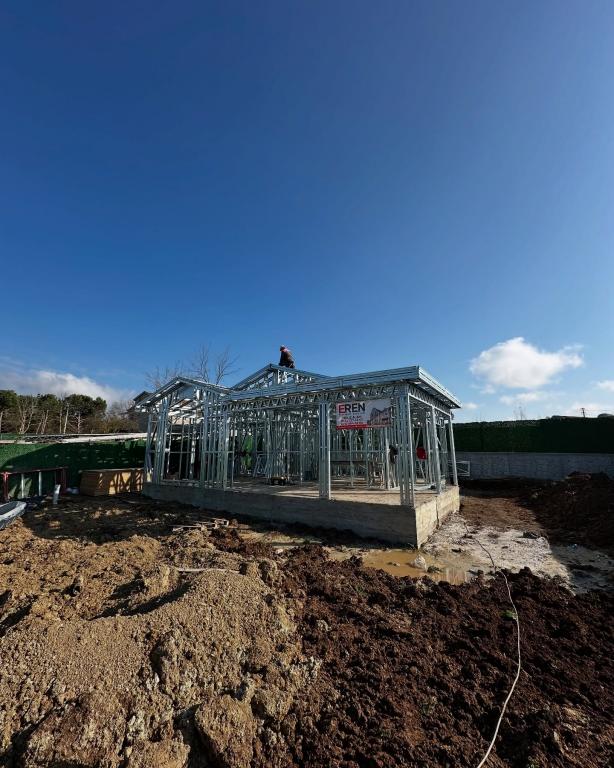 105m2 TAŞ KAPLAMALI ÇELİK KONSTRÜKSÜYON