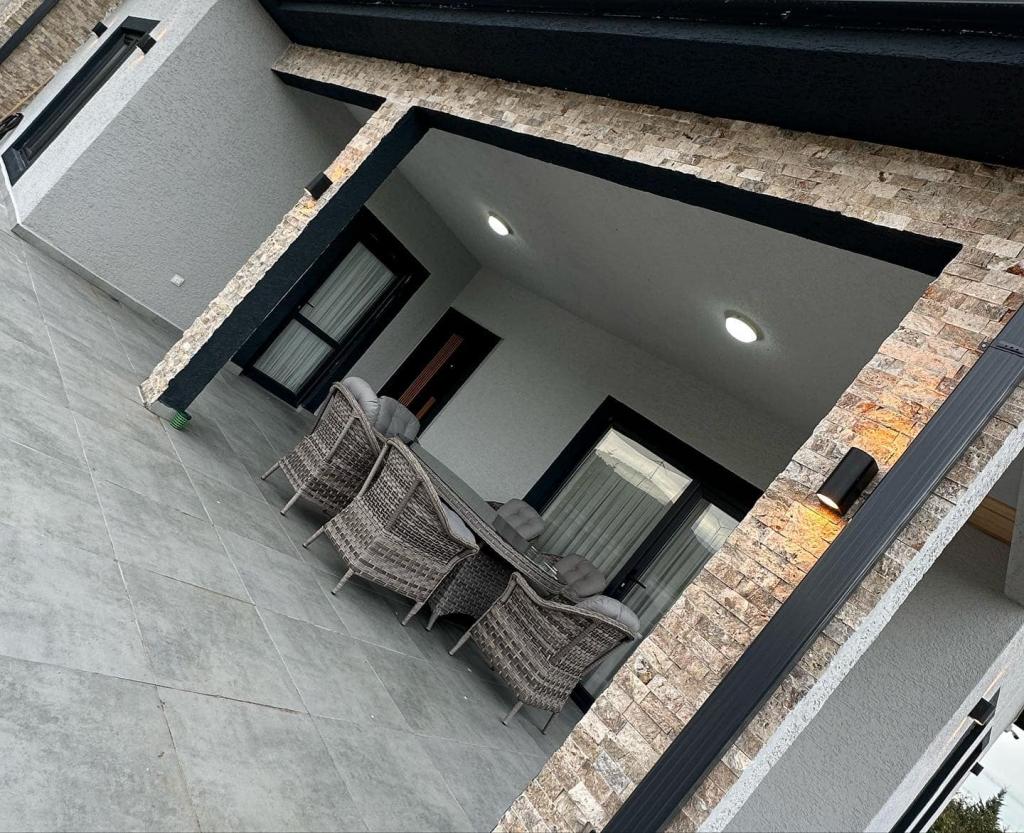 165m2 Taş Kaplamalı Çelik Konstrüksiyon