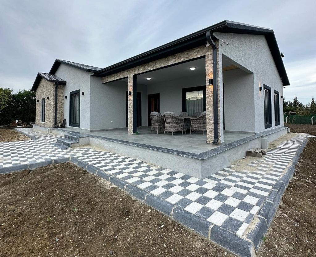 165m2 Taş Kaplamalı Çelik Konstrüksiyon